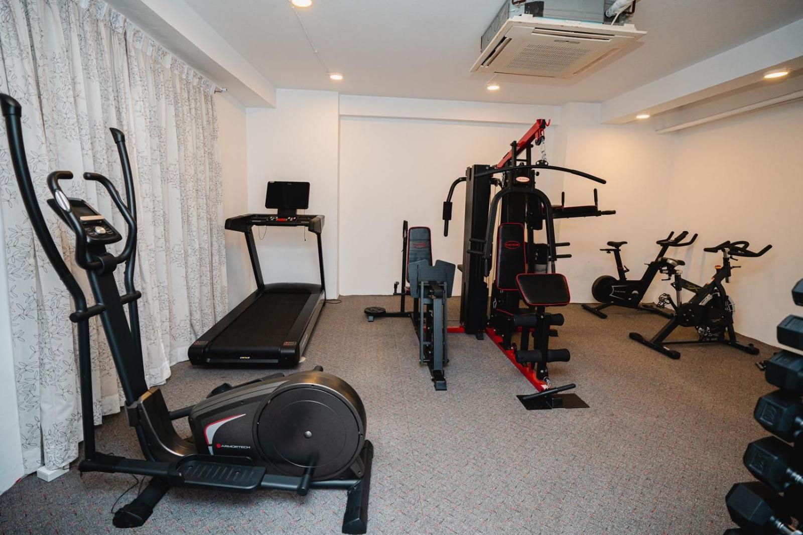 Royal Raj Hotel Rajshahi Eksteriør bilde