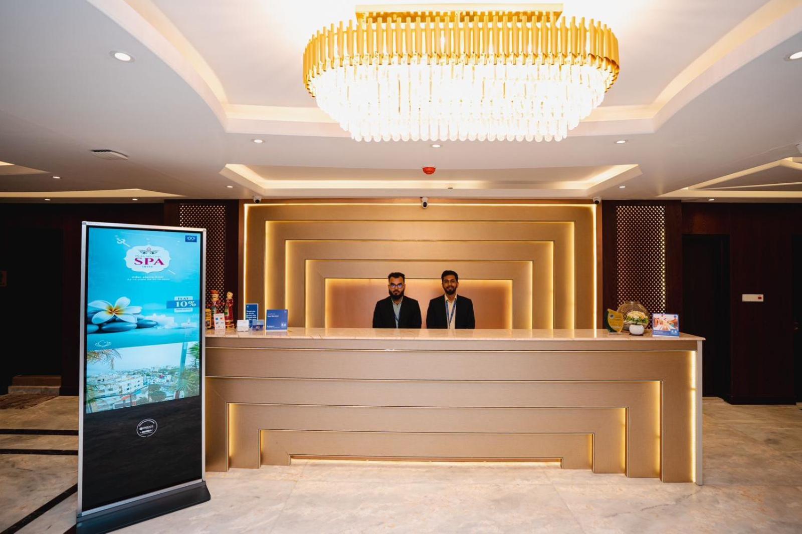 Royal Raj Hotel Rajshahi Eksteriør bilde