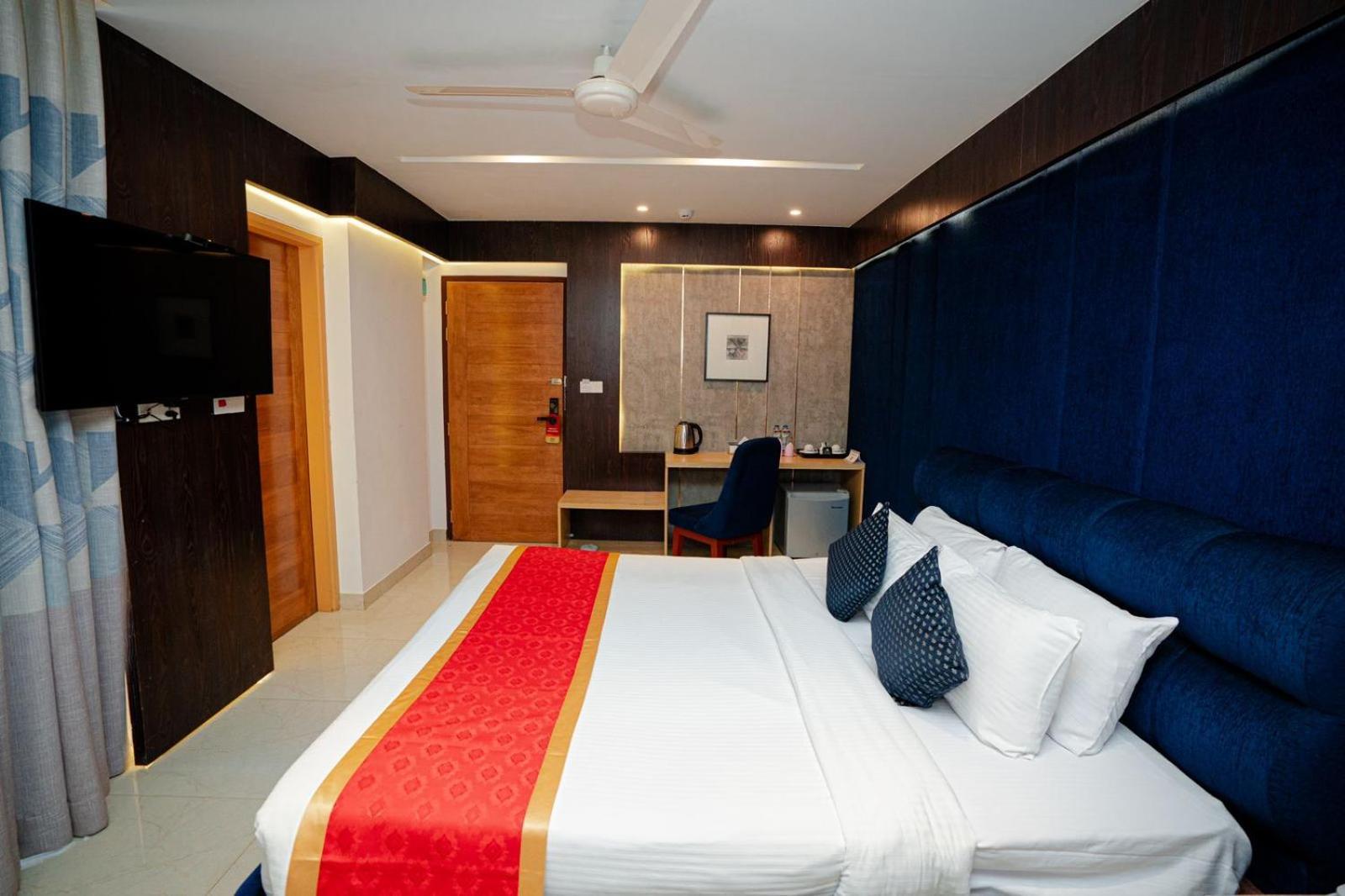 Royal Raj Hotel Rajshahi Eksteriør bilde