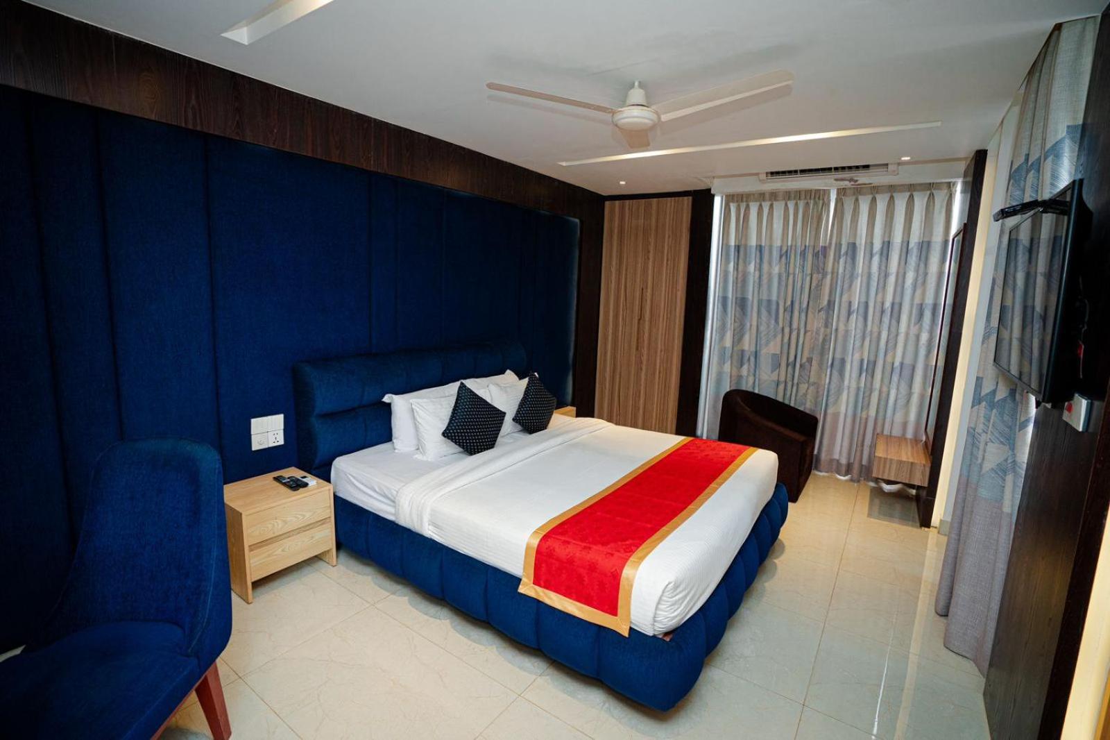 Royal Raj Hotel Rajshahi Eksteriør bilde